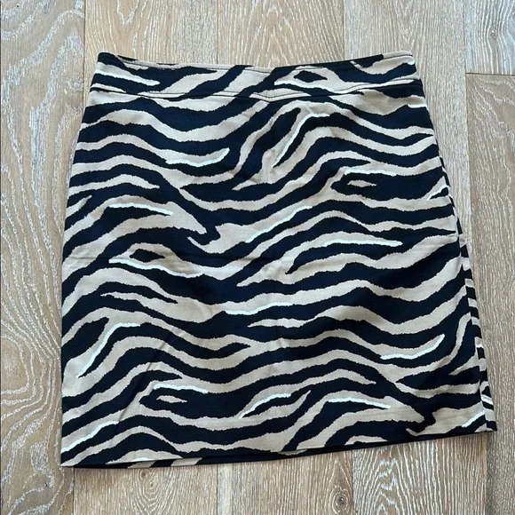NWT Talbots Animal Print Skirt - Picture 2 of 7